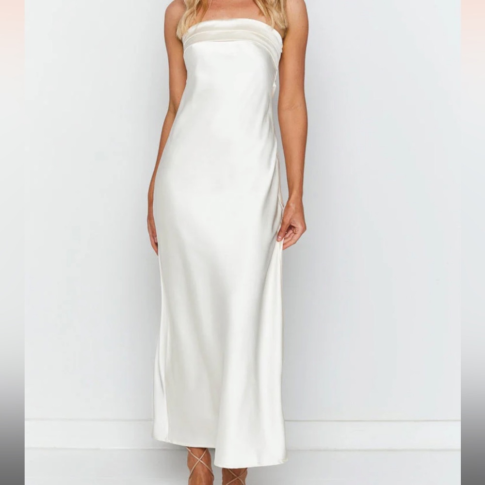 NWT WHITE DRESS